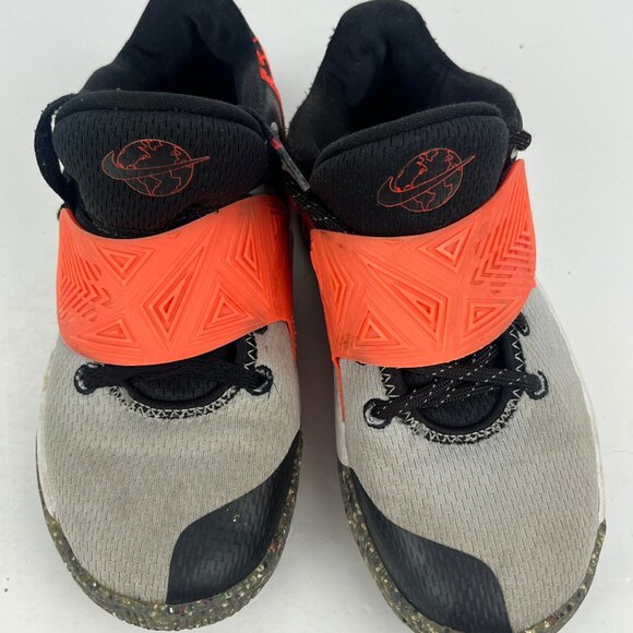 Nike Kids Sneaker Size 2 Gray Orange Black Fabric Flat Heel Round Toe Lace Up - Picture 5 of 6